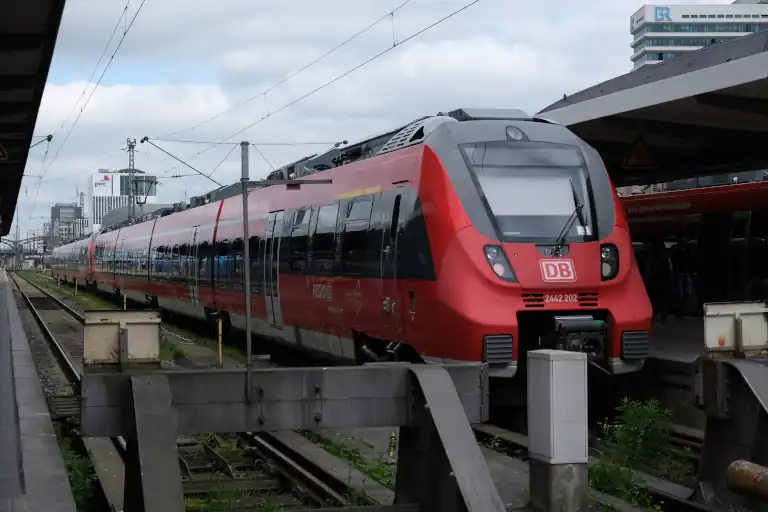 Regional Bahn train at urban platform, visual anchor for 2025 regional bahn accident coverage.